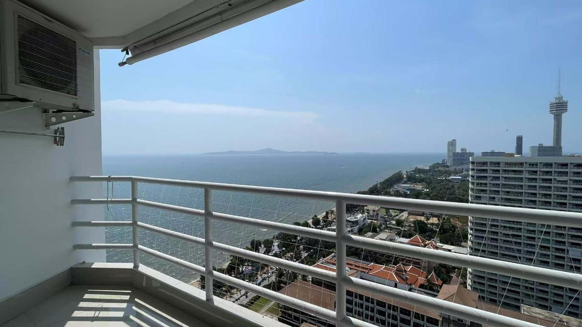Beautiful Sea View Beach Front Condo Pattaya Exterior foto